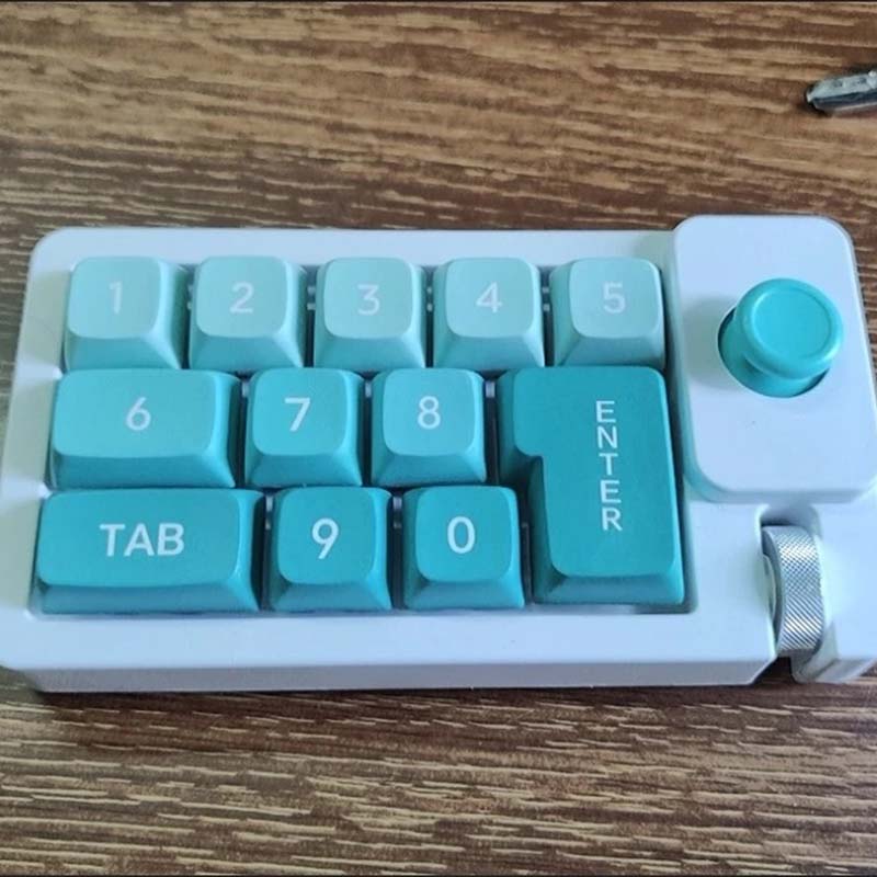 K810 Wired Numerical Mechanica - Gaming Keyboard Hot Swappable review and price