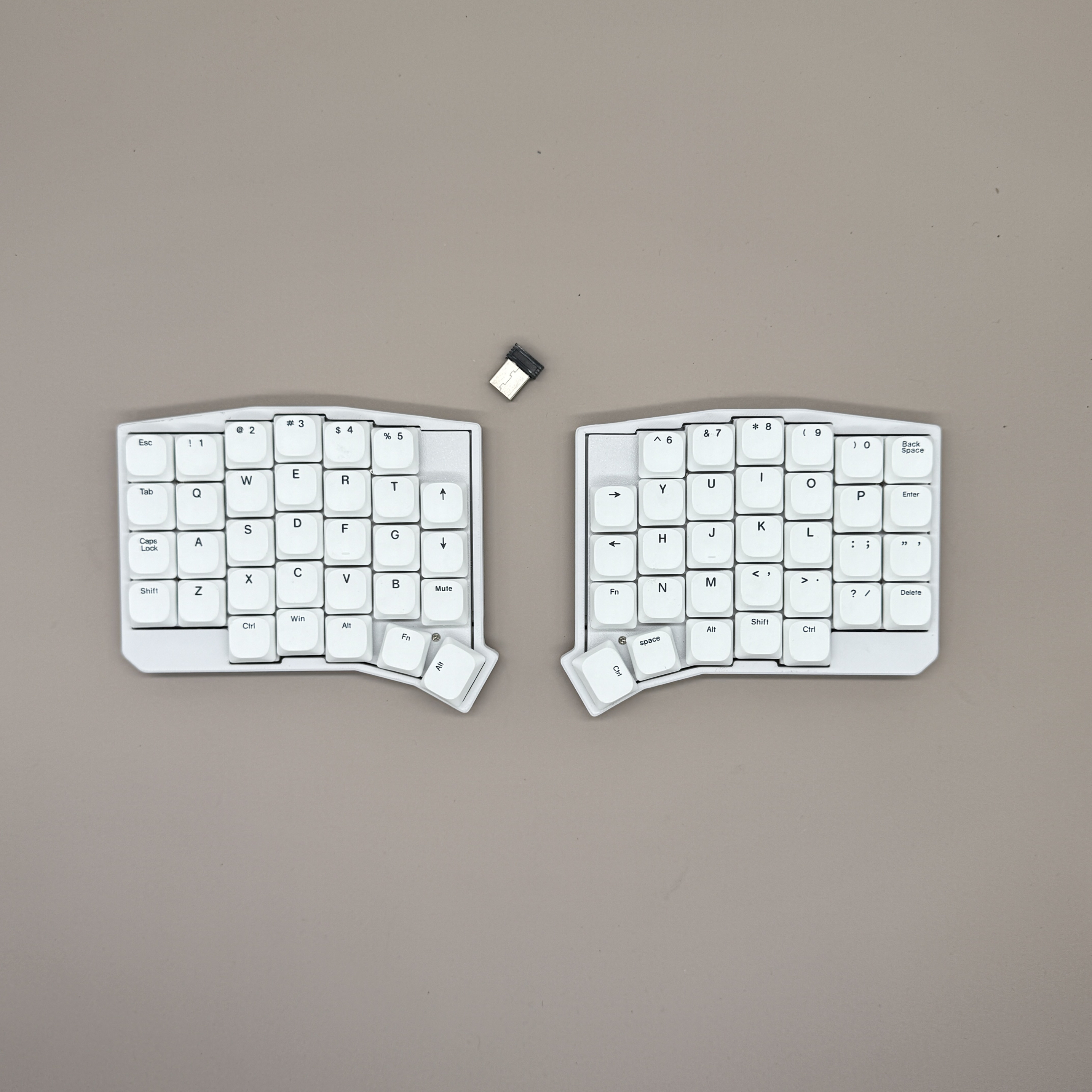 SOFLE Low Profile Split Keyboa - Gaming Keyboard Bundle review and price
