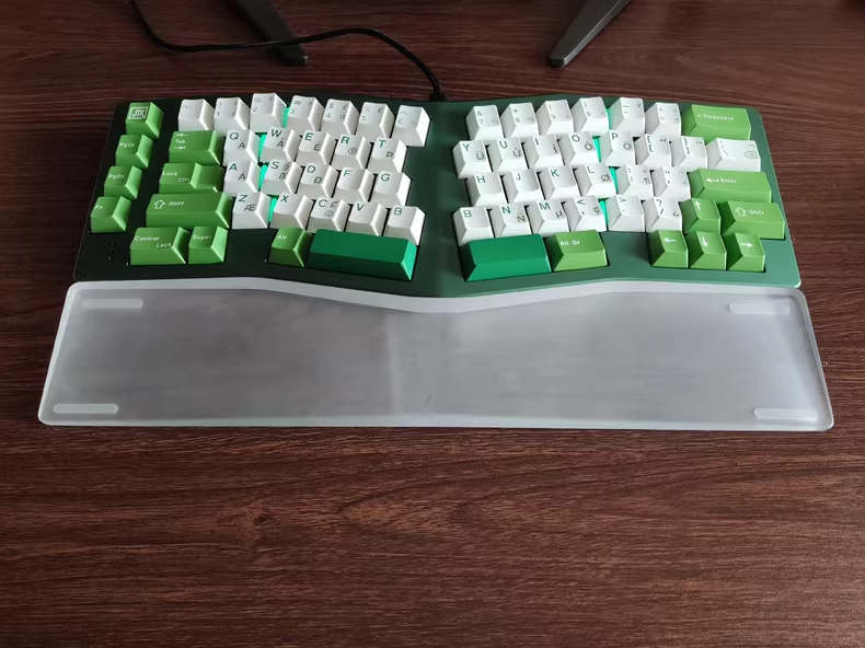 Neo Ergo Palm Rest CustomWoode - Gaming Keyboard Hand review and price